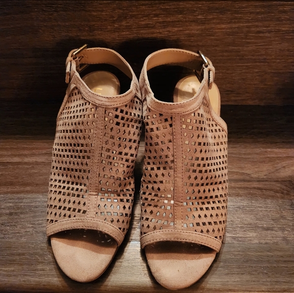 Open-toe Bootie/ Sandals Nude - Picture 2 of 7